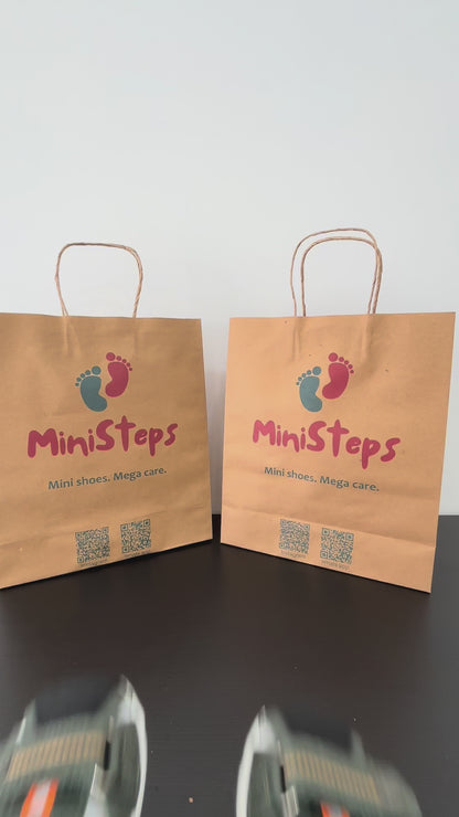 Closed-Toe Leather Sandals